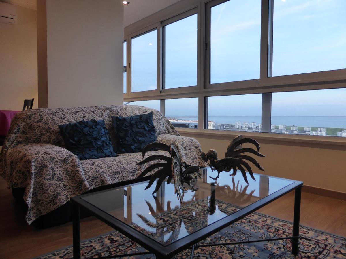 A View To The River Tejo - Sixtyfive Boutique Home Lisboa Exteriér fotografie